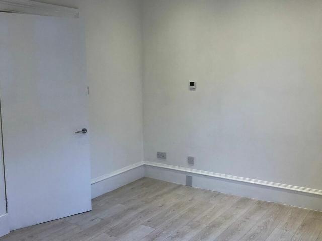 House for rent in Castlehead, Glenburn