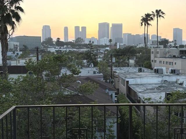 Condo for sale in Beverly Hills, California