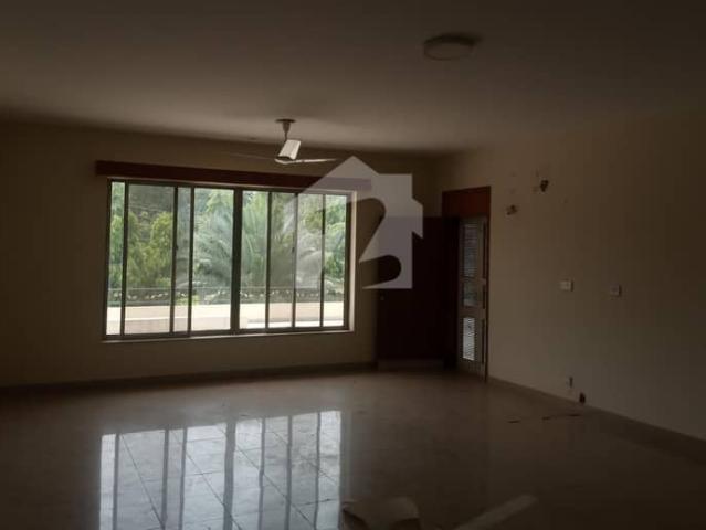 Office for rent in Rawalpindi, Islamabad Capital Territory