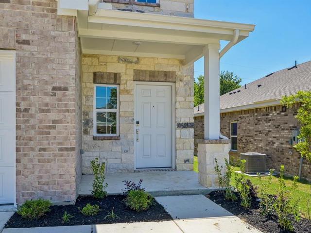 House for sale in Ellis, Texas