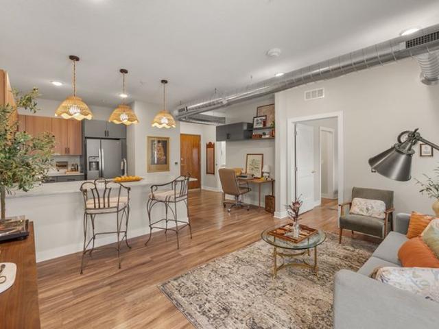 Townhouse for sale in Des Moines, Iowa