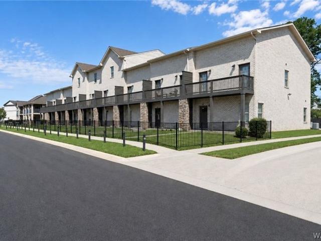 Townhouse for sale in Alberta, Alabama