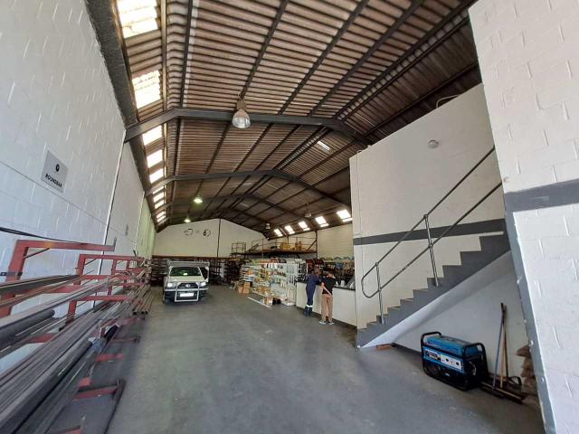 Commercial for rent in Milnerton, Western Cape