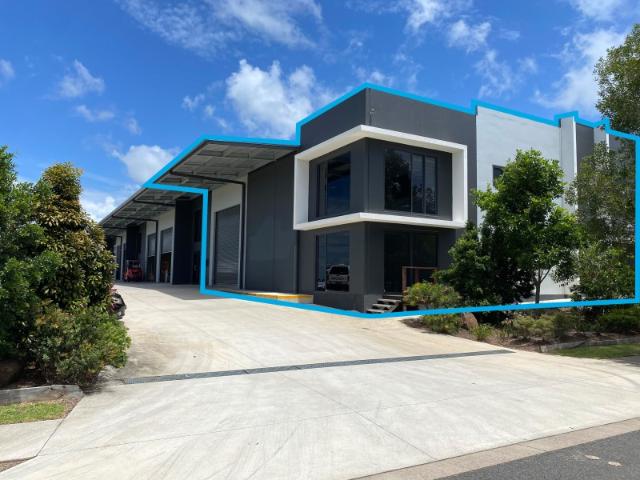 Warehouse for rent in Kings Creek, Queensland