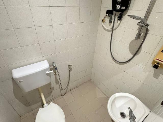 Room for rent in Petaling, Damansara Damai