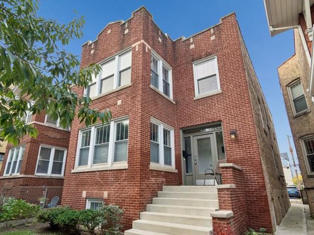 House for sale in Chicago, Cook County