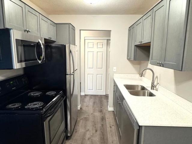 Apartment for rent in Hennepin, Minnesota