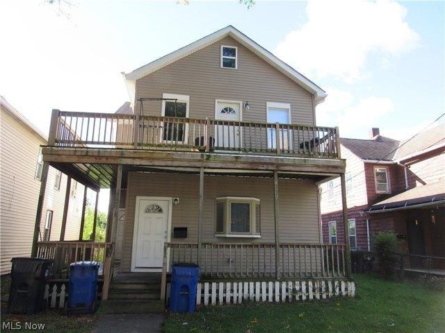 House for sale in Detroit-Shoreway, Cleveland