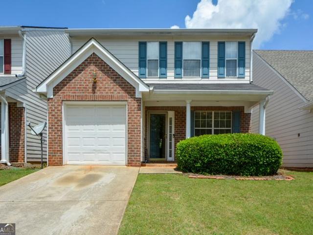 Townhouse for sale in Union City, Georgia