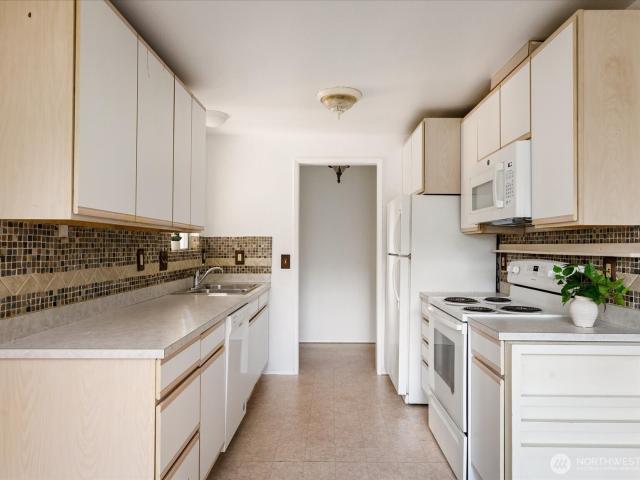 House for sale in Oak Harbor, Washington