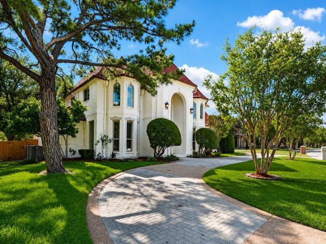 House for sale in Colleyville, Texas