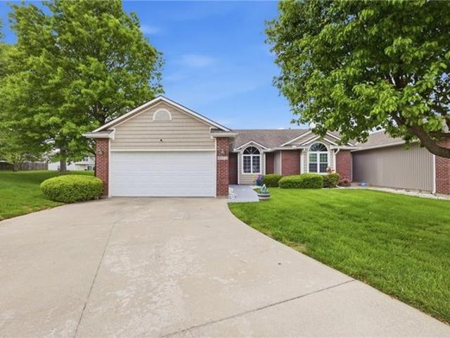 Townhouse for sale in Kansas City, Missouri