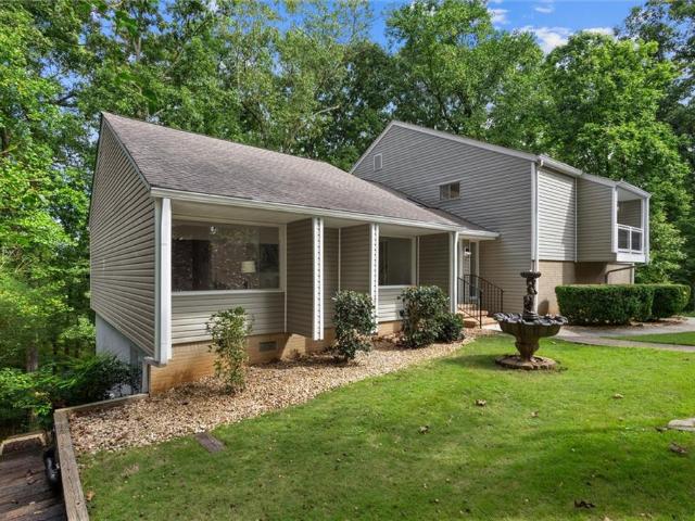 House for sale in Lilburn, Gwinnett County