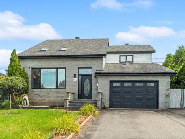 House for sale in Chomedey, Quebec