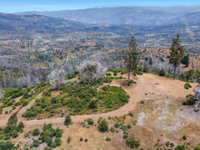 Land for sale in Auberry, California