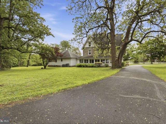 House for sale in Hopkins Corner, Darlington