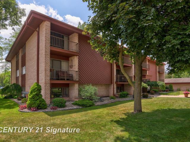 Condo for sale in Saginaw