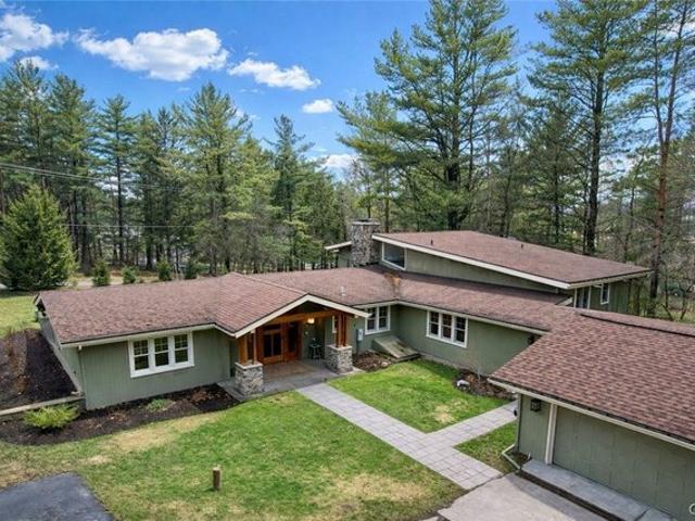 House for sale in Cazenovia, New York