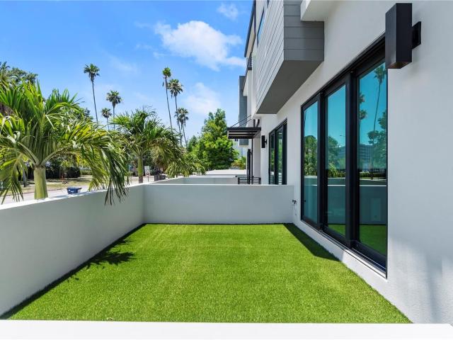 Townhouse for sale in Tampa Townhouse for sale in Tampa