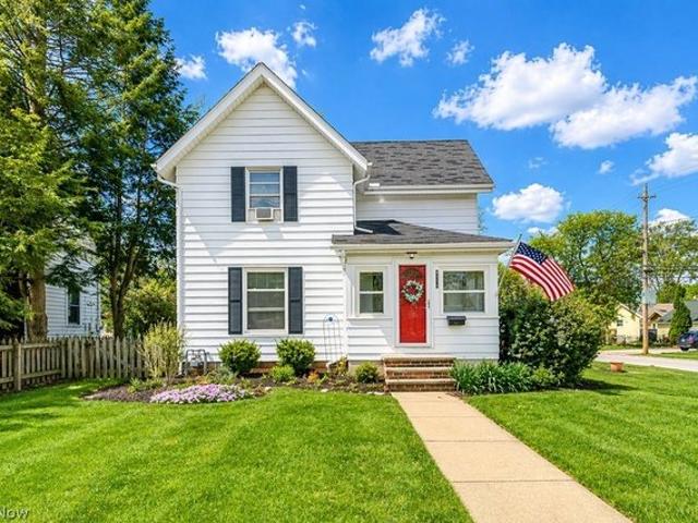 House for sale in Willoughby, Ohio