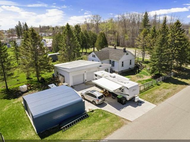 House for sale in Menominee, Michigan