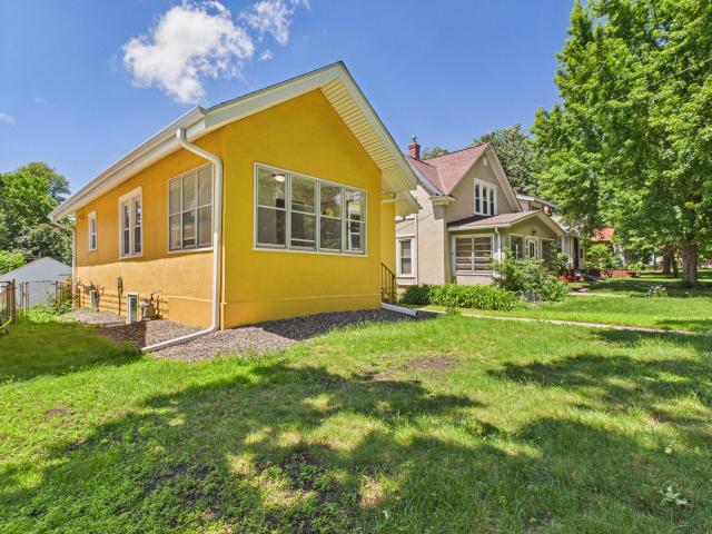 House for sale in Hennepin, Minnesota