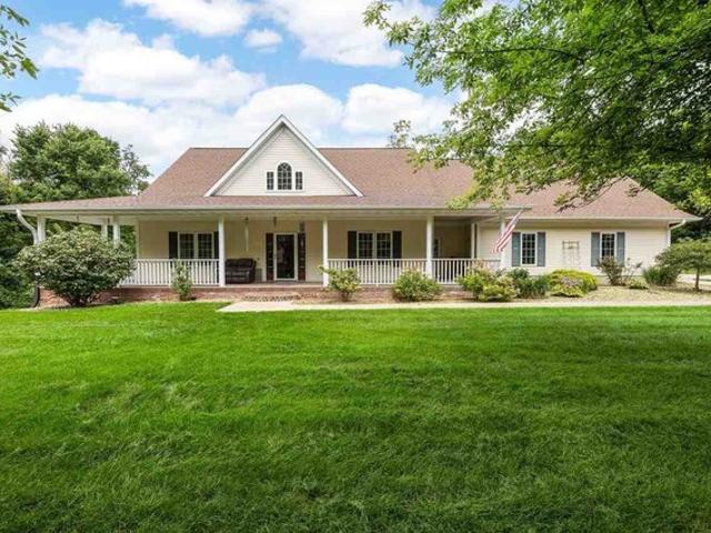 House for sale in Solon, Iowa