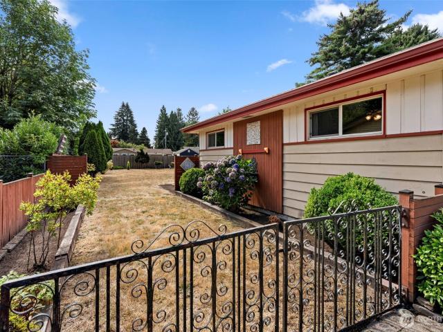 House for sale in Thurston, Washington