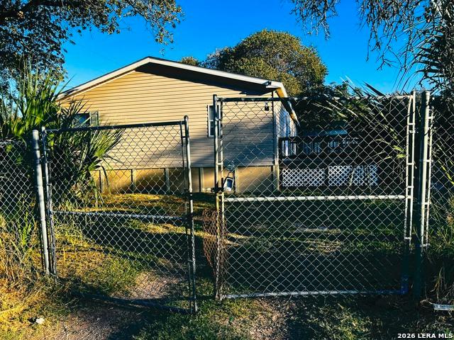 House for sale in Von Ormy, Bexar County