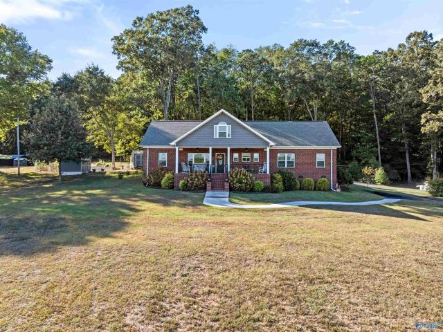 House for sale in New Hope, Scottsboro