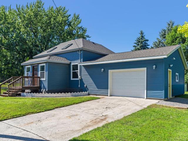 House for sale in Hector, Minnesota