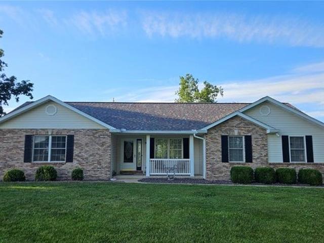 House for sale in Winfield, Missouri