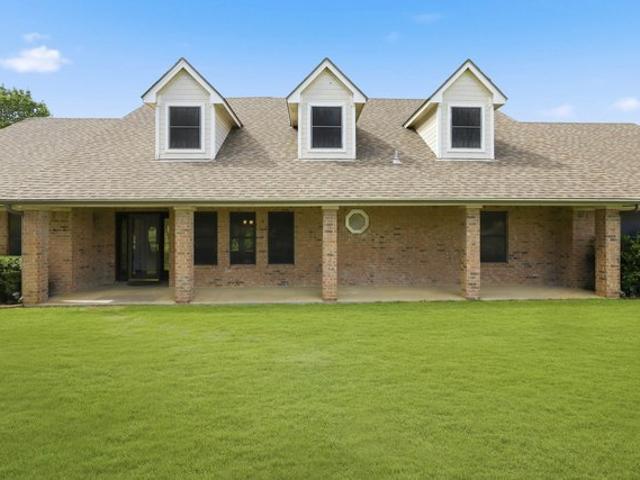 House for sale in Haslet, Texas