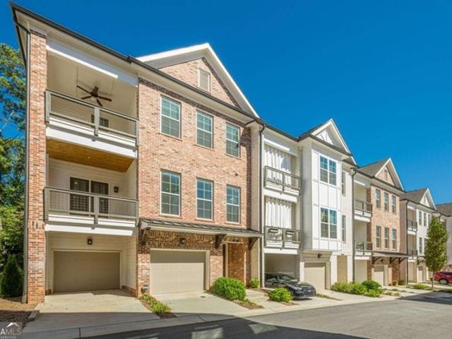 Townhouse for sale in Alpharetta, Georgia
