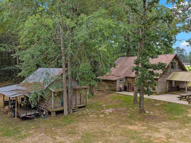 House for sale in Harrison, Texas