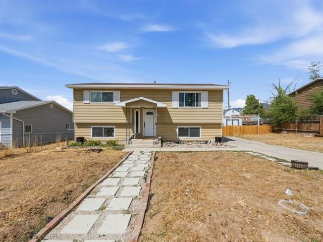 House for sale in Tooele, Utah