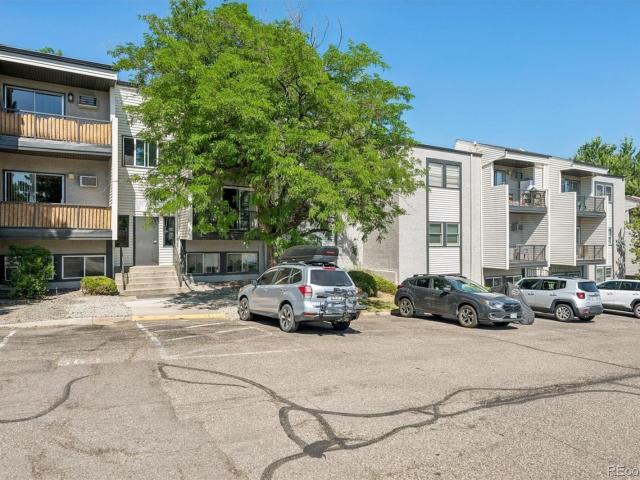 Condo for sale in Golden, Colorado