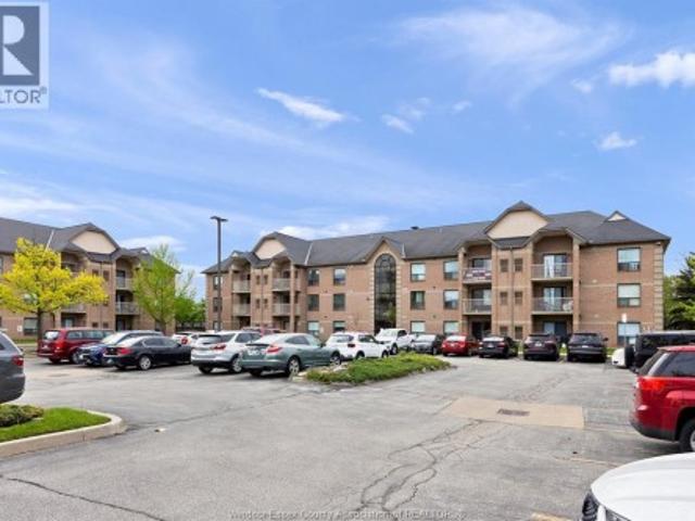 Condo for sale in Maidstone, Ontario