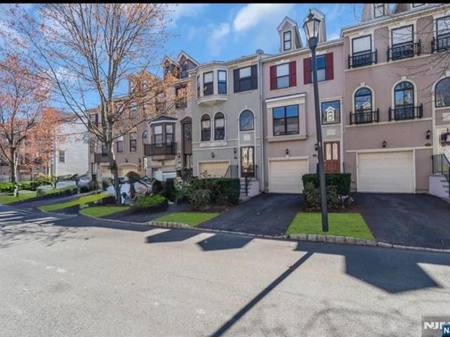 Townhouse for sale in Nutley, New Jersey