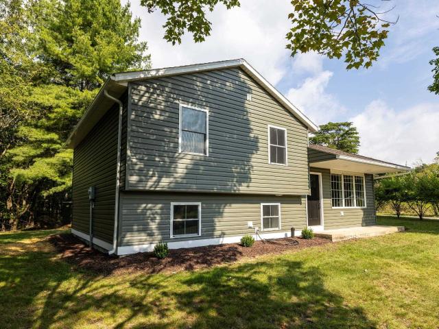 House for sale in Hardy County, West Virginia
