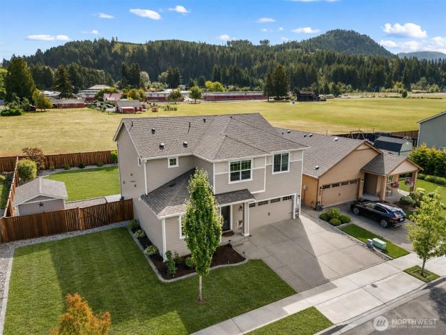 House for sale in Enumclaw, Washington