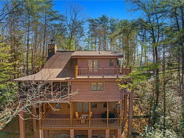 House for sale in Sautee Nacoochee, Georgia