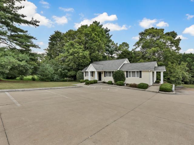 Commercial for sale in Tennessee