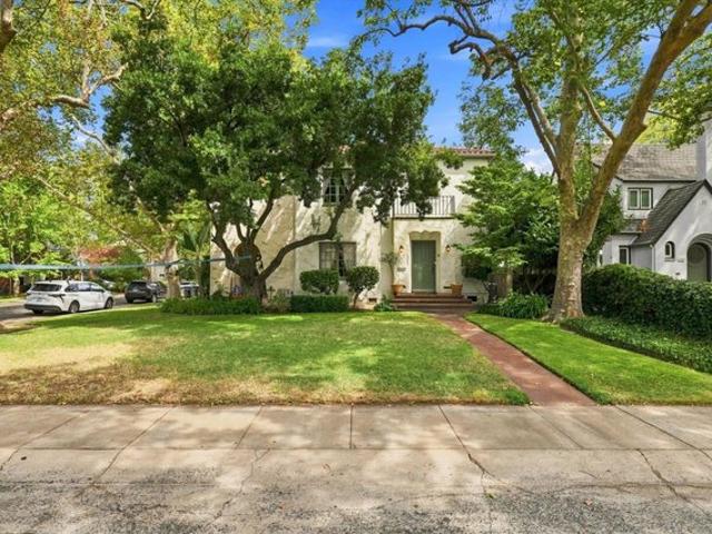House for sale in East Sacramento, Sacramento