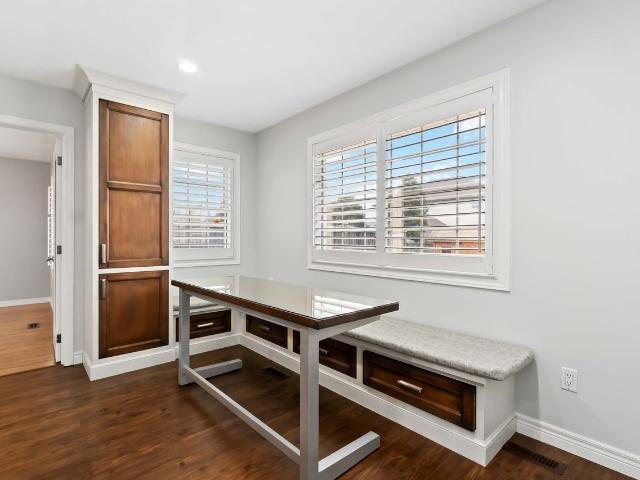 Apartment for rent in Brights Grove, Ontario