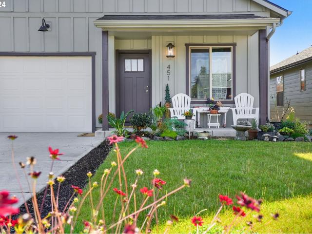 House for sale in Oregonia