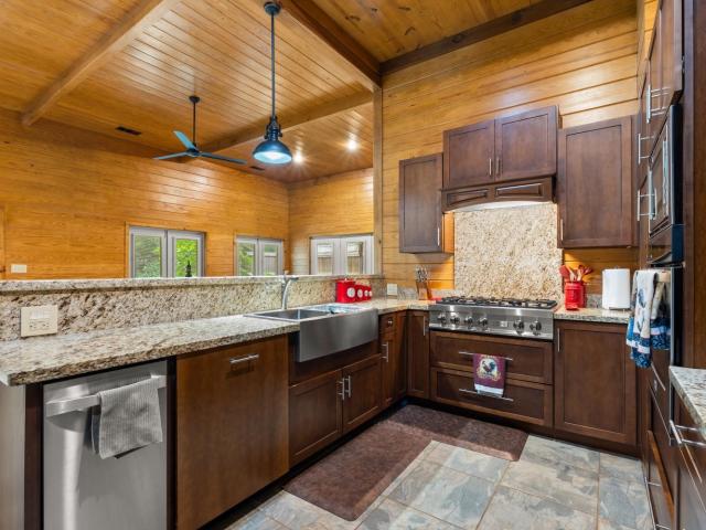 House for sale in Shepherd, Texas