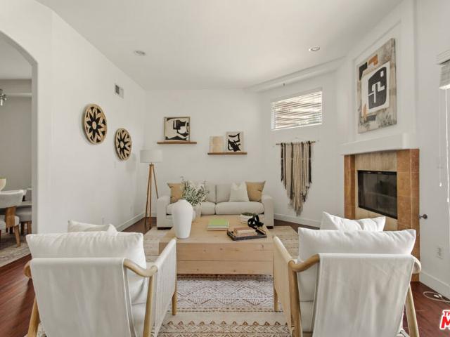 Condo for sale in Sherman Oaks Neighborhood Council District, Canoga Park
