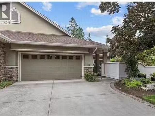 Condo for sale in Winfield, British Columbia