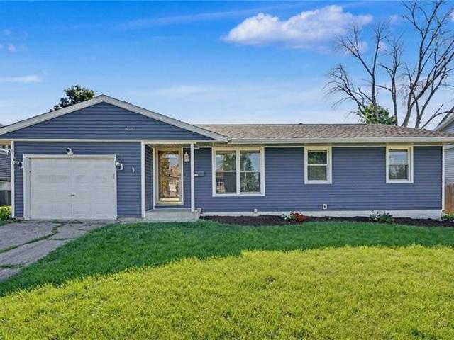 House for sale in Linn, Iowa